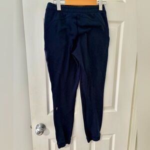 Ivivva by Lululemon size 12 navy sweatpants joggers